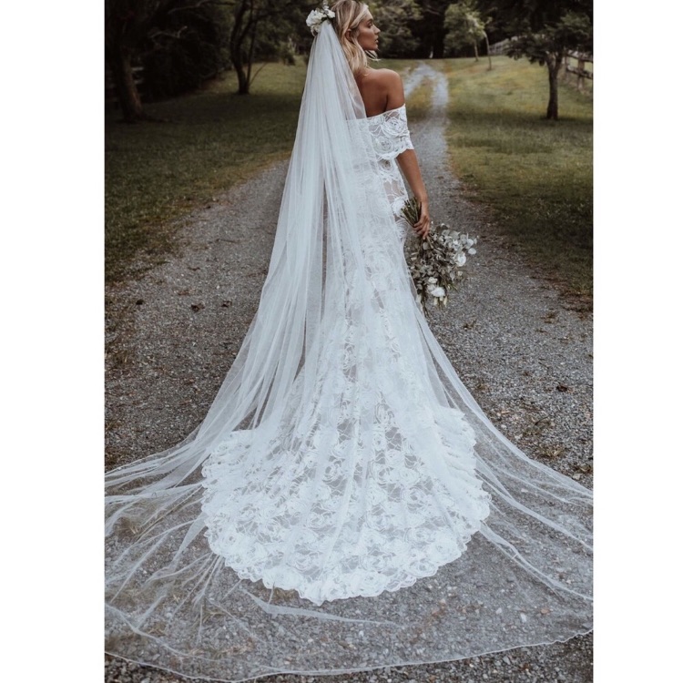 Plain Extra Long Veil